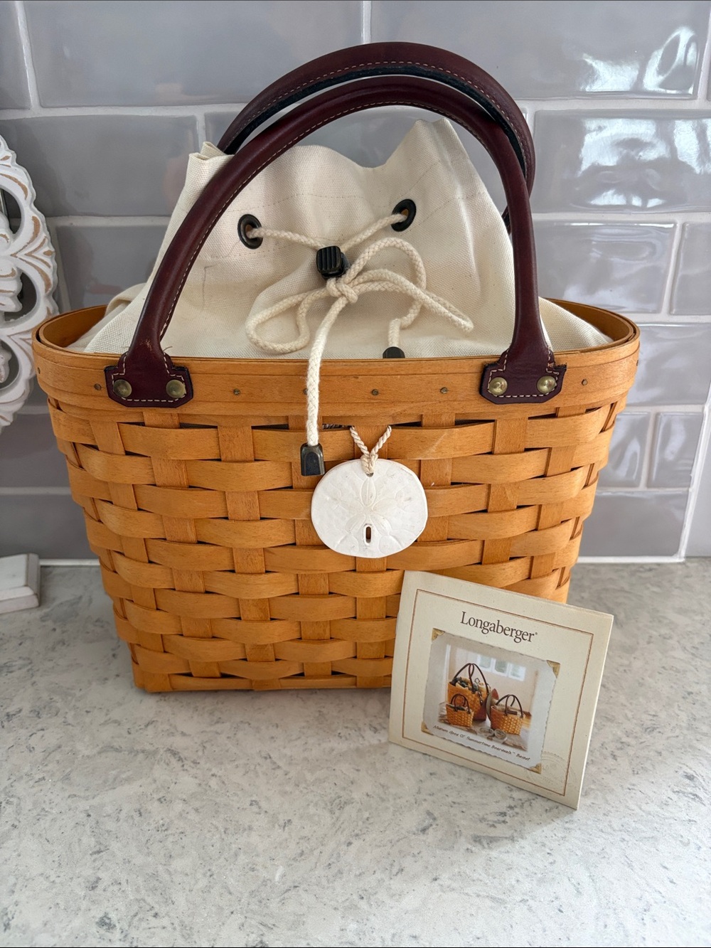 2001 Longaberger Medium Good Ol’Summertime Boardwalk Basket